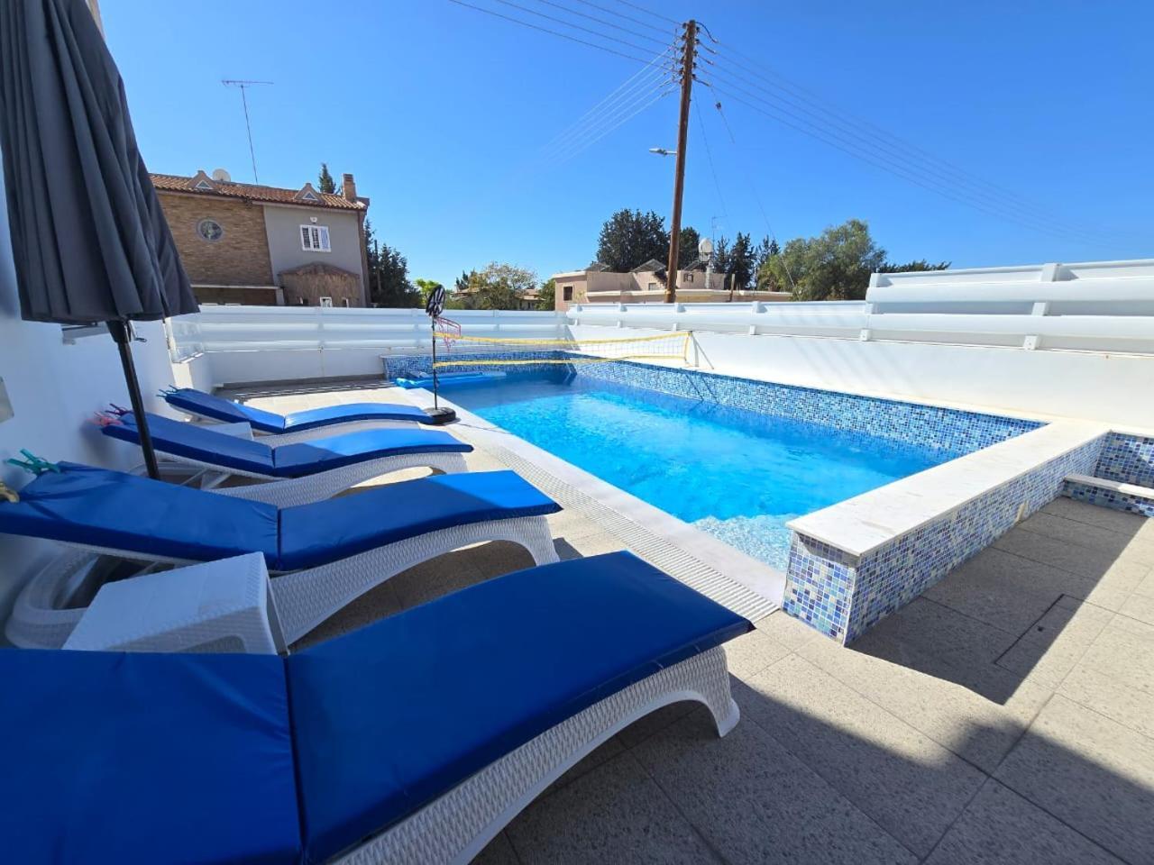 Michael Angelo Villa Paphos 外观 照片