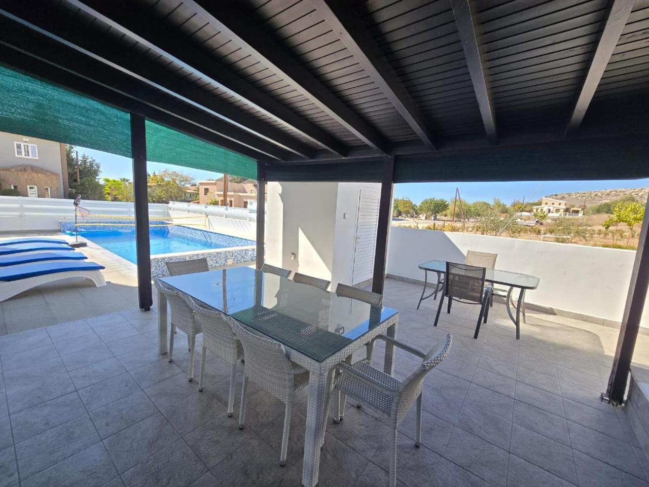Michael Angelo Villa Paphos 外观 照片